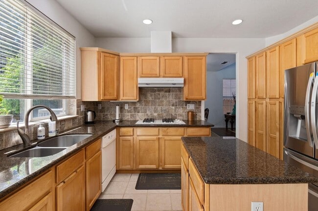 Photo - Beautiful Four Bedroom in Folsom