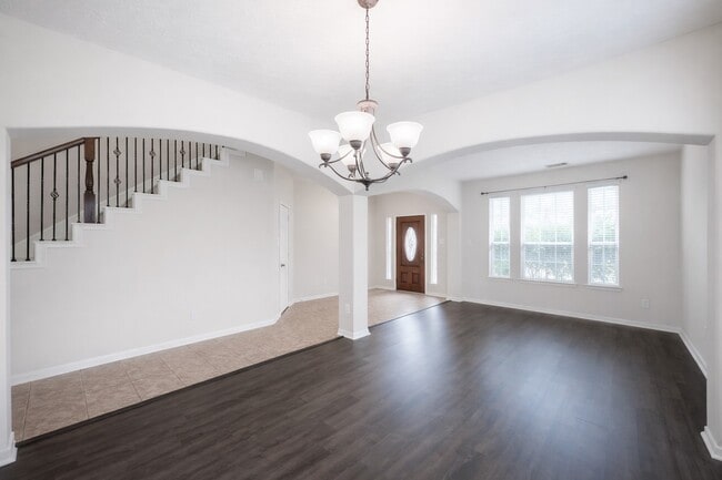 Photo - 16906 Langham Heights Ln