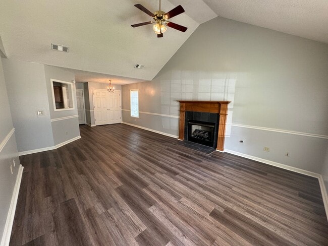 Photo - 3BR/3BA For Rent