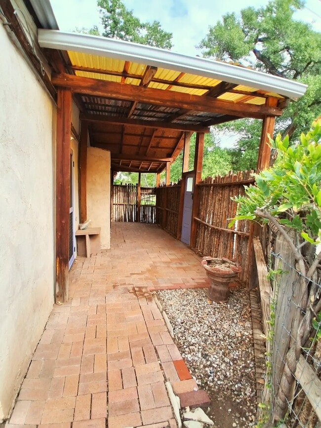 Photo - 68 Laker Dr
