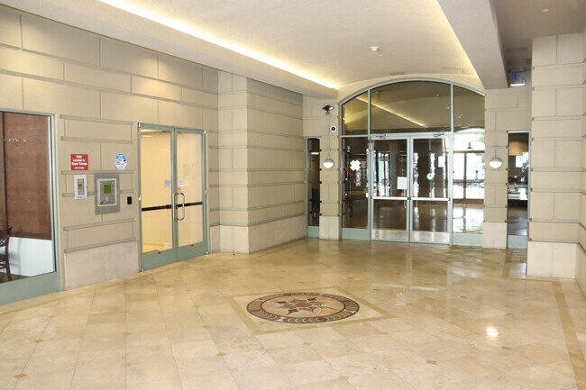 Photo - Spacious Downtown Condo