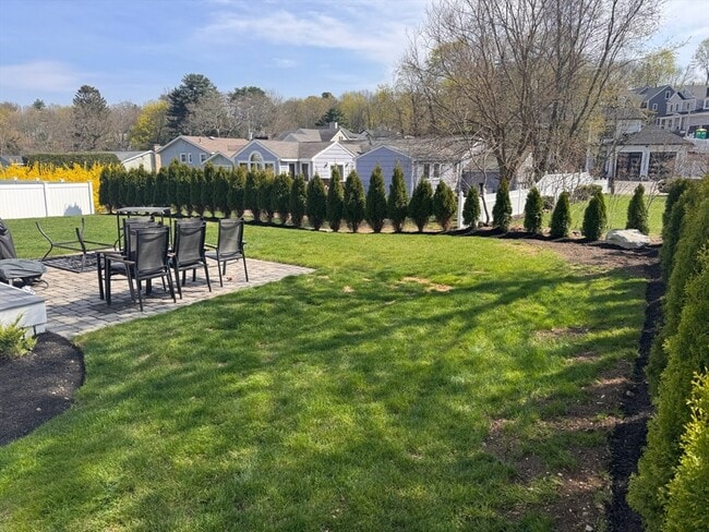 Photo - 119 Woodbine Cir