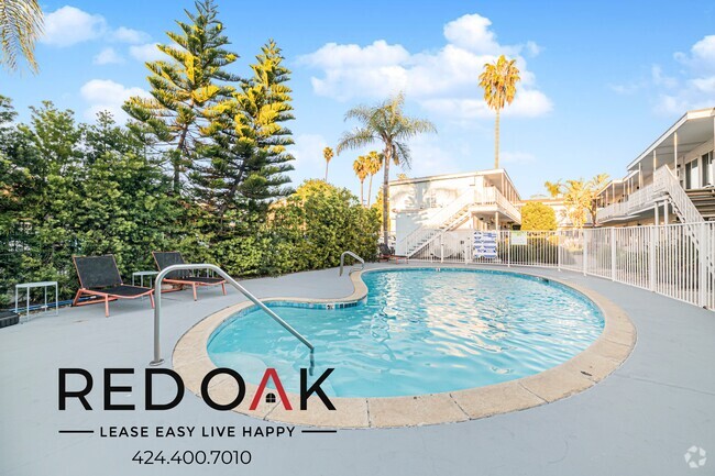 Building Photo - Beautiful and Bright One Bedroom Featuring... Unit 206 Rental