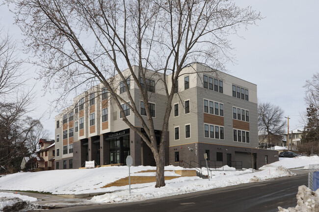 Building Photo - Marshall at Finn Rental