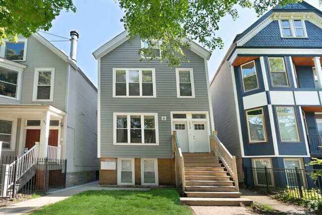 Building Photo - 1319 W Barry Ave Rental
