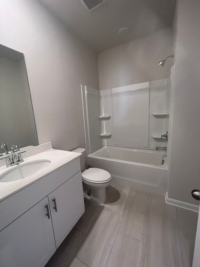 Photo - 4-bedroom house in gated community in Lawrenceville