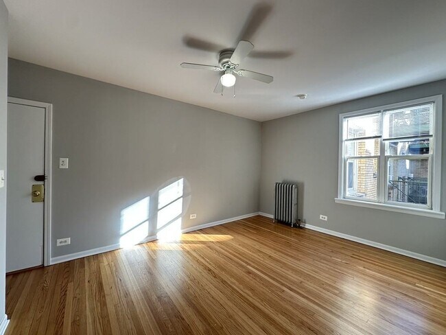 Photo - 914 W Dakin St Unidad 914-207