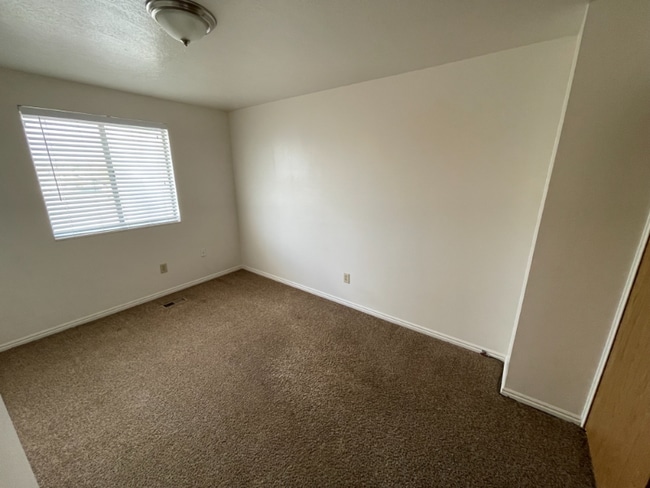 Photo - 8600 S 1240 E