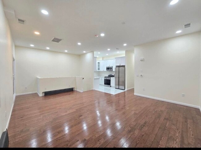 Photo - 276 Prescott Ave Unit 2