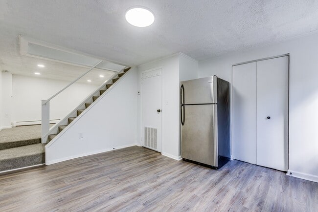 Photo - 2675 S 18th St Unit Apt 1 (Bottom)