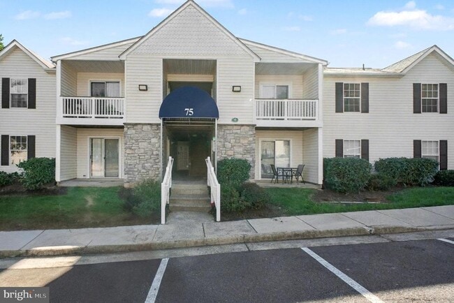 Building Photo - 75 Red Maple Ct