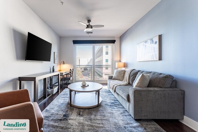 Building Photo - 480 N Orange Ave