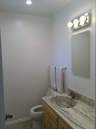 Photo - 23918 Gilmore St