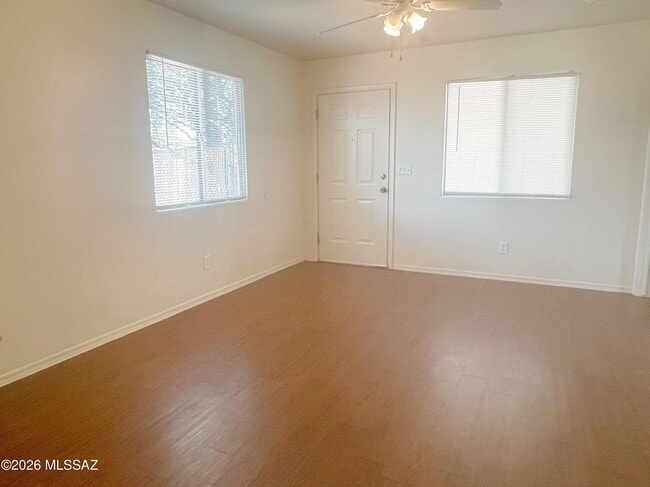 Photo - 410 E Linden St