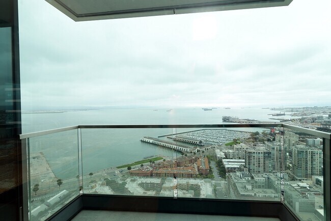 Photo - 425 1st St Unit 4002