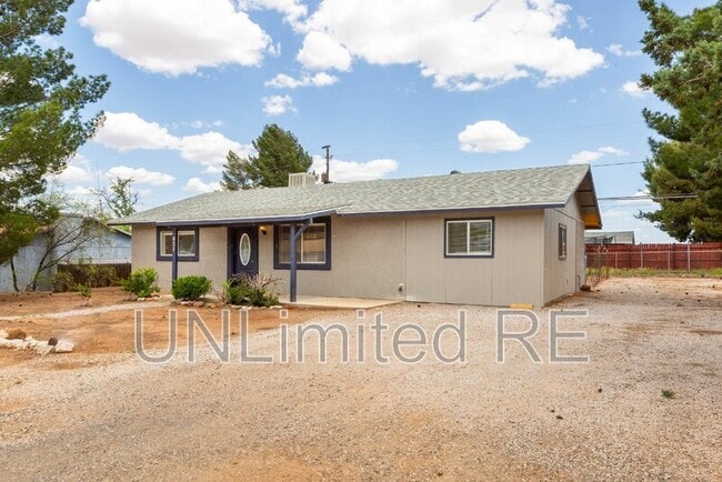 Photo - 837 S 5th St