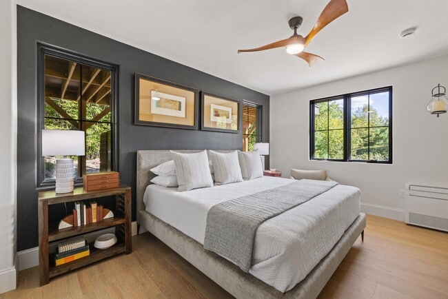 Building Photo - 70 Greystone Ln Unit 2