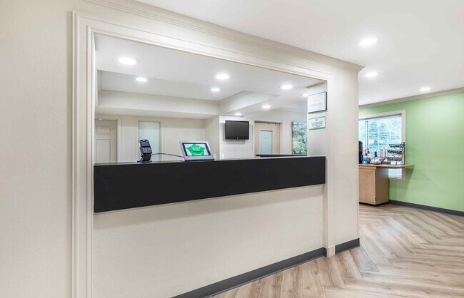 Furnished Studio-Washington, DC - Alexandria - Eisenhower Ave.