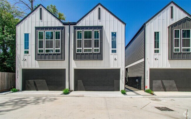 Building Photo - 2626 W Tidwell Rd Unit B Rental