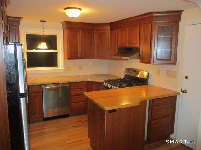 Photo - 25 Mettler St Unit 1st