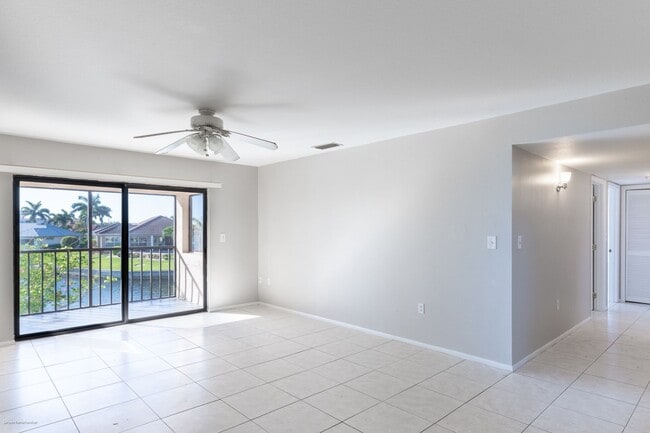 Photo - DRASTIC PRICE DROP!! WATERFRONT- 2-BEDROOM...