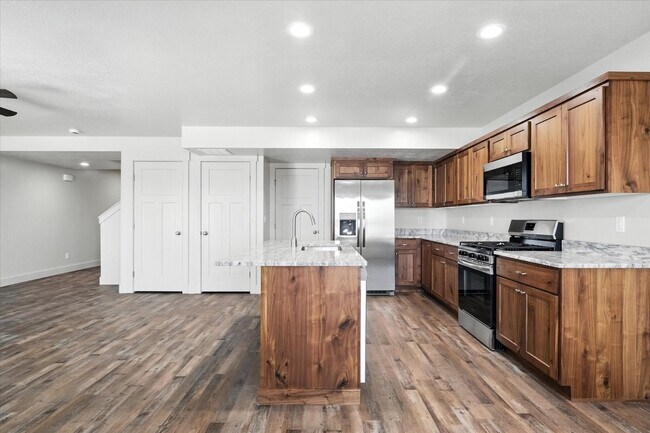 Photo - Eastside View Townhomes - 1234 S 1050 E