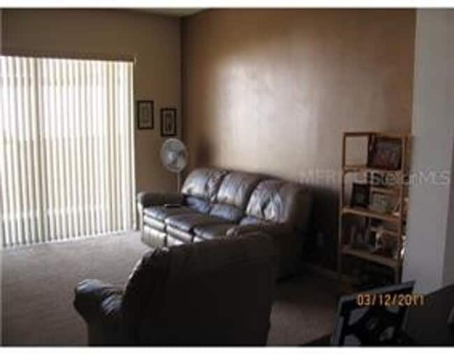 Photo - 136 Grantham Dr
