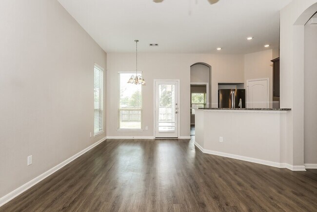 Photo - 131 Brock's Ln