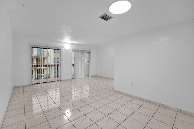 Photo - 5249 NW 7th St Unit 416