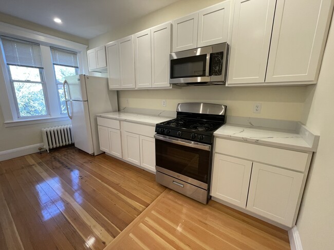 Photo - 36 Addington Rd Apartments Unit 3
