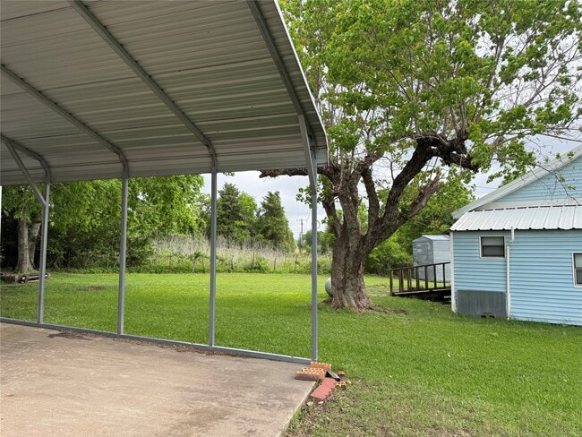 Photo - 1203 County Rd 254