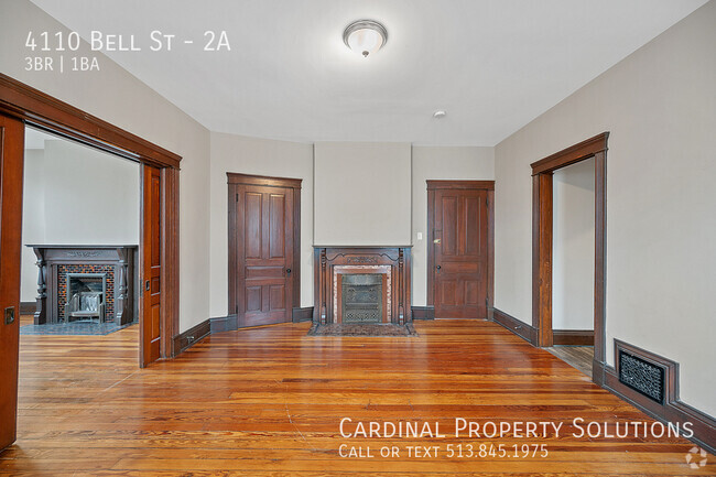 Building Photo - Spacious 3-Bedroom Apartment |Norwood |No ... Unit 2A