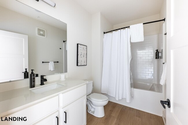 Photo - 185 Ashford Cir Unit 4-103