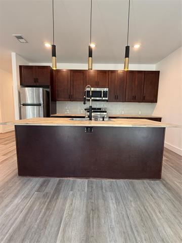 Photo - 2707 Carpenter Ave