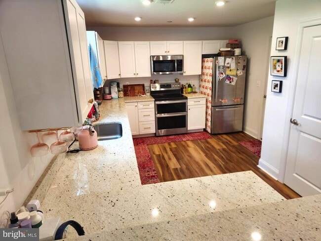 Photo - 214 Oregon Rd