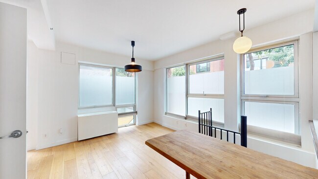 Photo - 69 Berry St Unidad L1