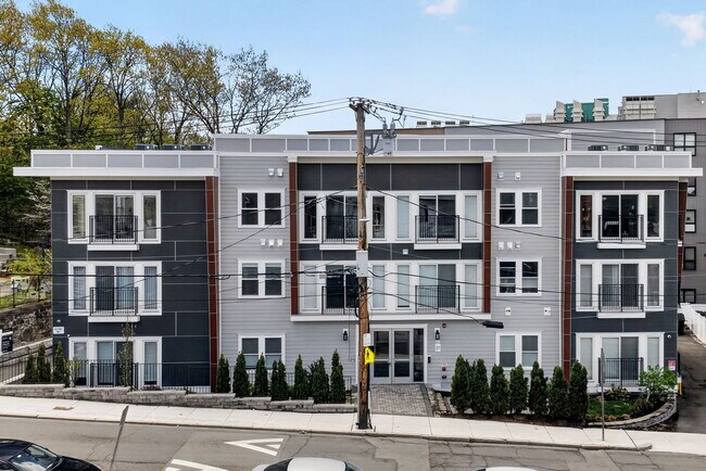 Photo - 21 Glen Rd Unit 10