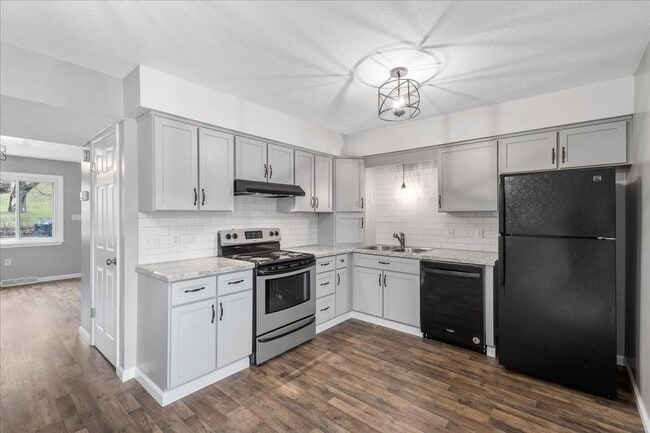 Photo - Discover Findlay, a well-located 2-bedroom, 1-bath home in Imperial, PA.