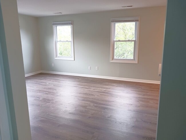 Photo - 262 -264 George Waterman Road Unit 262 George Waterman  5