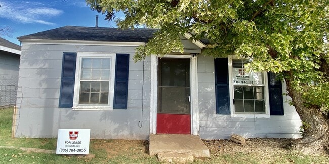 Building Photo - 1809 Wausau Ave Rental