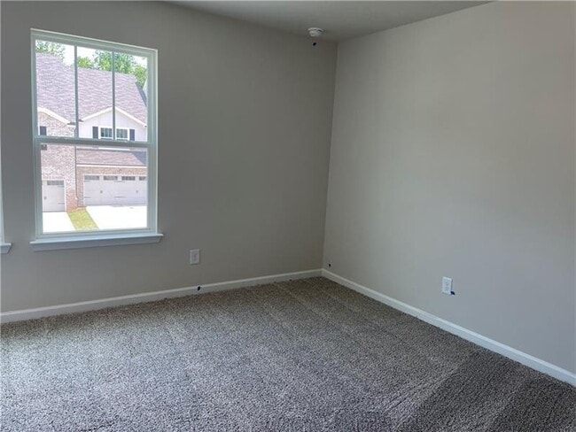 Photo - 269 Timberland Ave