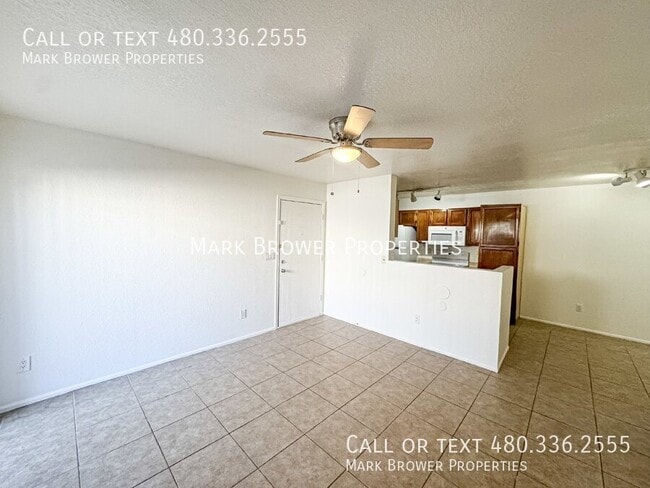 Photo - 623 W Guadalupe Rd