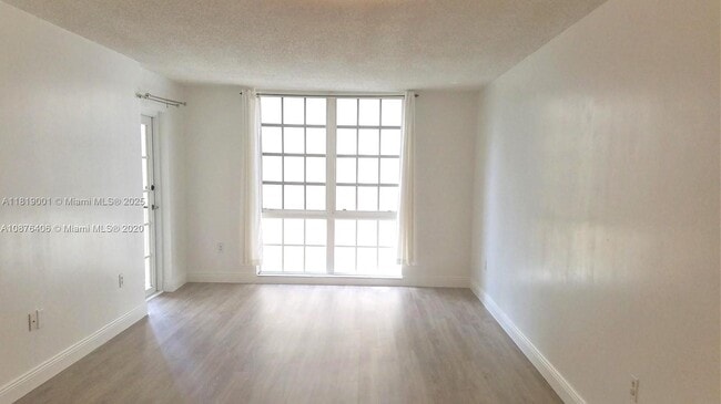 Building Photo - 1280 S Alhambra Cir Unit 2308