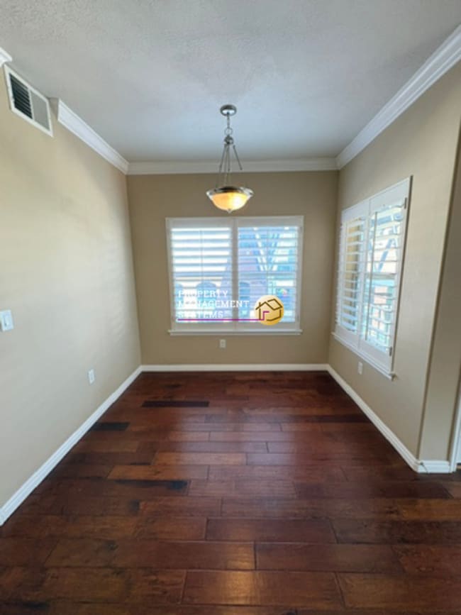 Photo - 2 Bedroom Condo in Gateway!