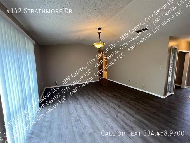 Photo - 4142 Strathmore Dr