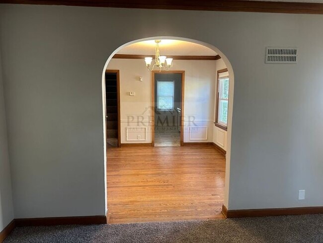 Photo - 6328 College Ave