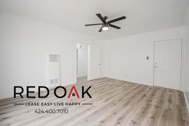 Photo - 1024 Menlo Ave Unidad 11