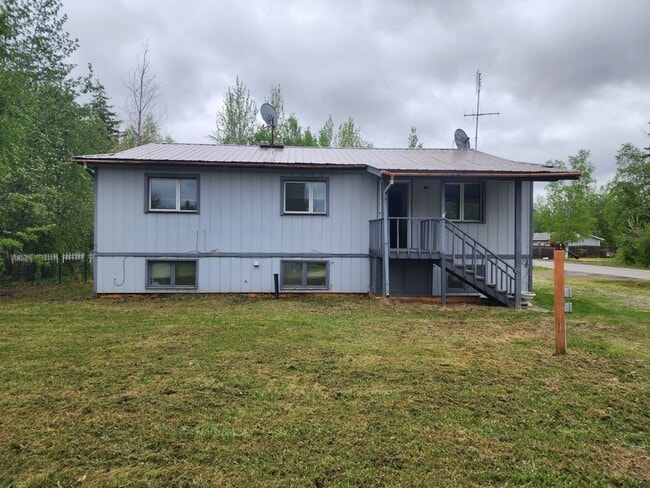 Building Photo - 2440 Tanana Dr