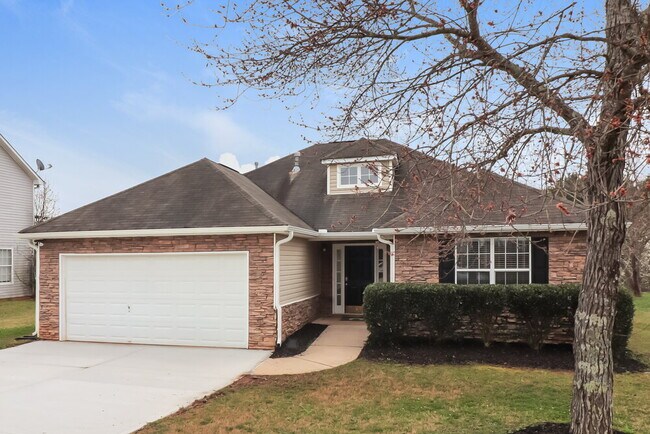 Photo - 7030 Duncan Walk