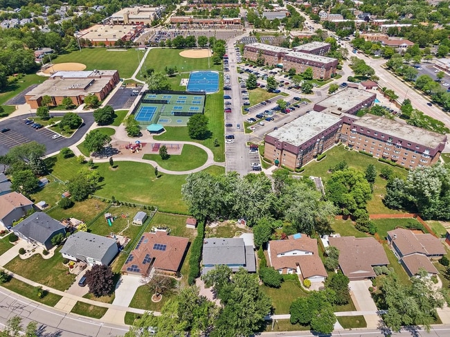 Photo - 220 S Roselle Rd Unit 220-27